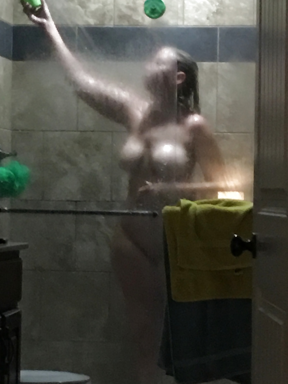 She Showers (15/52)
