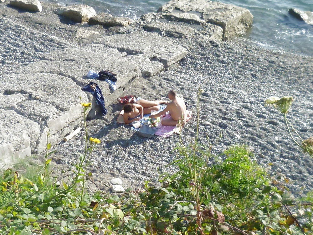 Nudist beach. Voyeur (67/98)
