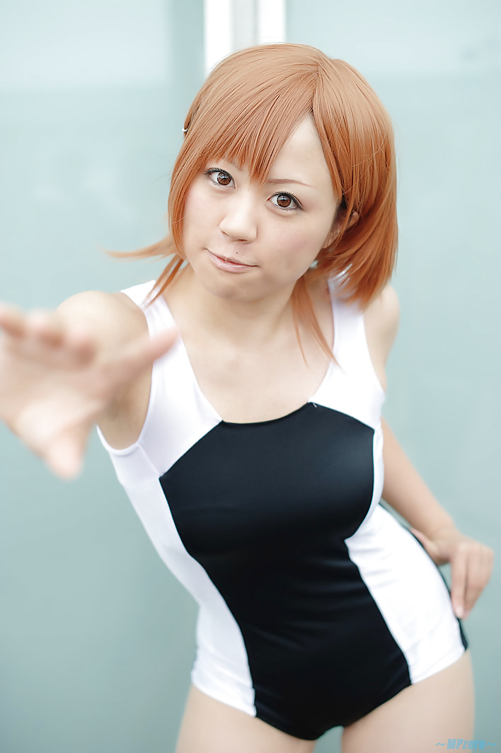 Sexy Asian Misaki Shirai in White n Black One Piece Swimsuit (9/10)