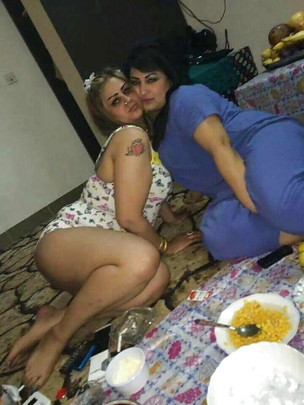 Arab_Girls_Collections_-_Lesbians_-_Part_4 (2/25)