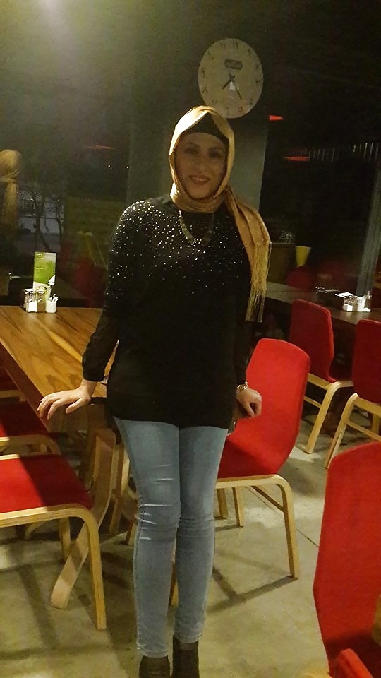 Atesli Turbanli Turk Kisraklari - Hot Turkish Hijab Mature (45/98)