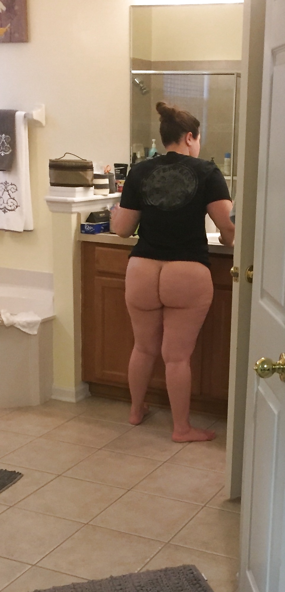 My Wife's Fat Piggy Ass and Cunt Exposed (23/23)