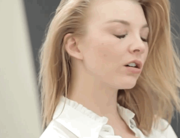 Natalie Dormer HOT Gifs - Comment on your favourite  (1/1)