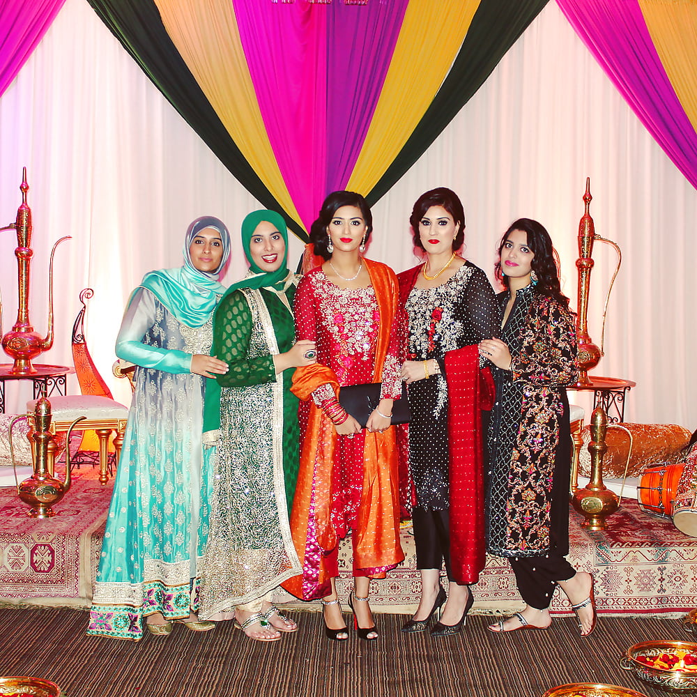 Desi Paki wedding sexy feet heels salwar kameez (8/12)