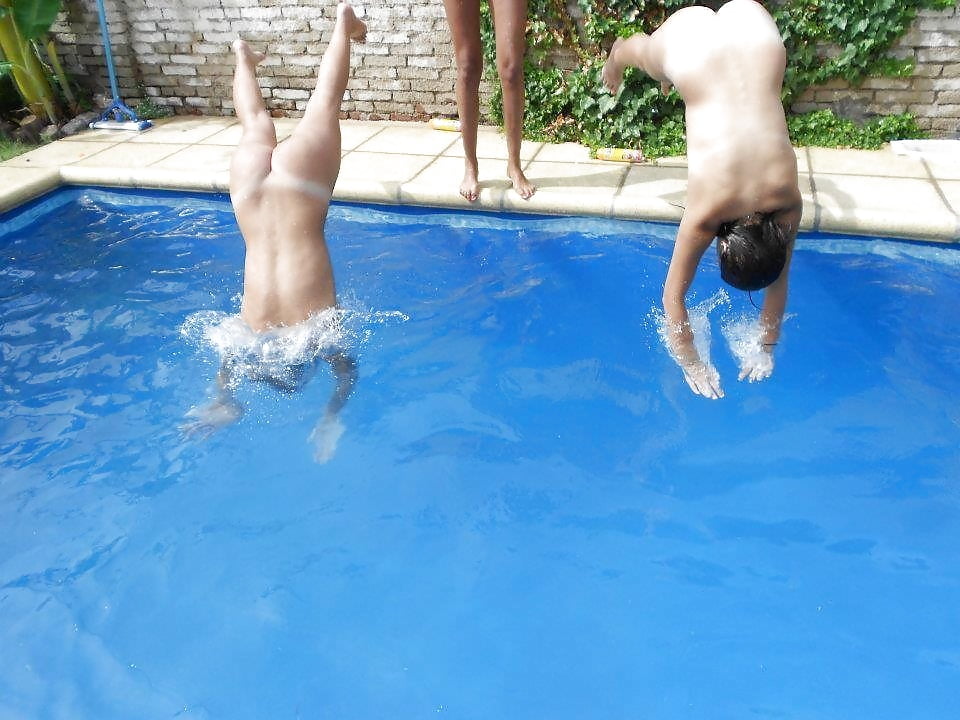 Teens_pool_party (6/14)