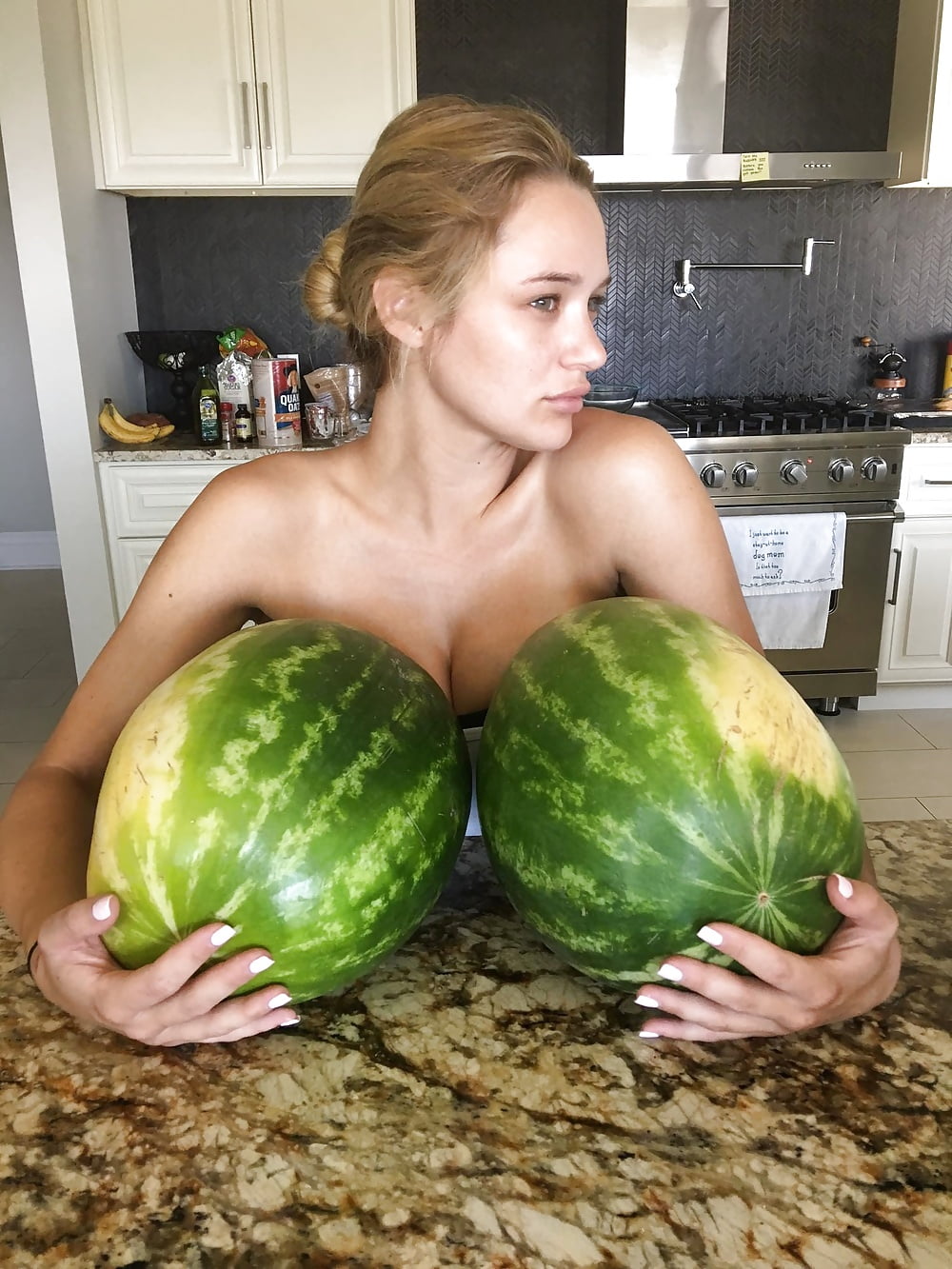 Hunter Haley King showing off her huge melons 8-18-17 (1/1)