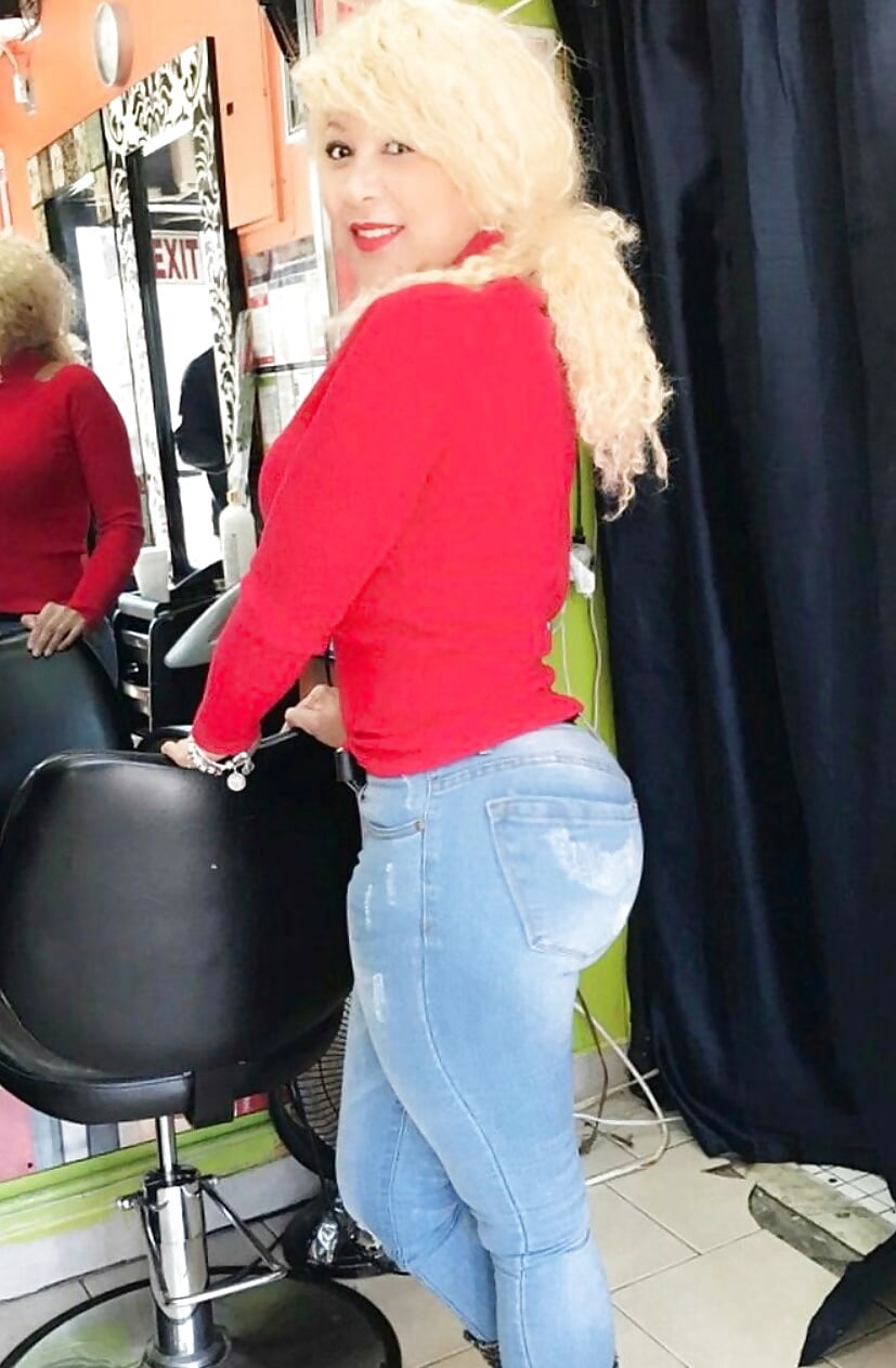 Black Asses in Jeans 6 (20/94)