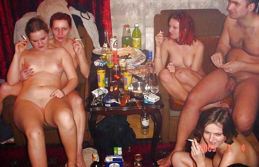 Беспорядочный секс во время пьянки порно фото бесплатно
