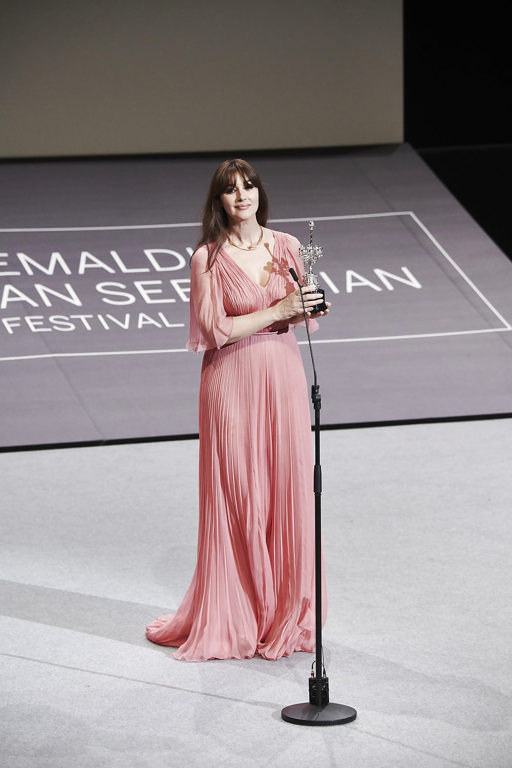 Monica_Bellucci_Donostia_Award_65th_San_Sebastian_FF_9-27-17 (12/21)