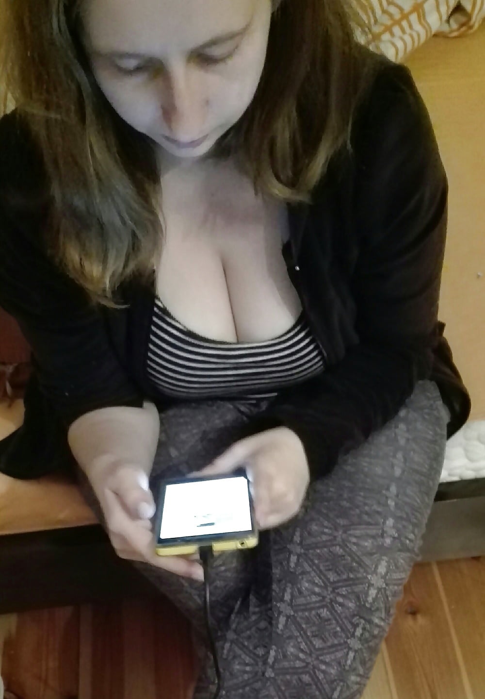 My wife big tits at home (1/1)