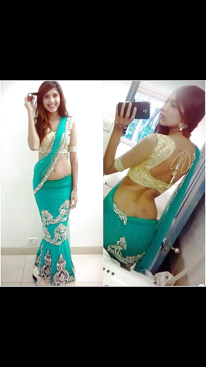 Indian_Girls_in_Traditional_Clothing_ non-nude (5/6)