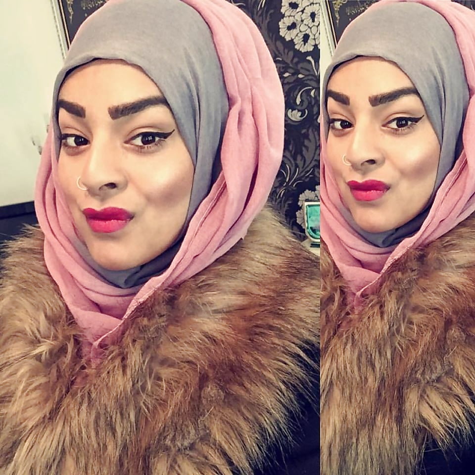 Dirty looking Hijabi paki (7/7)