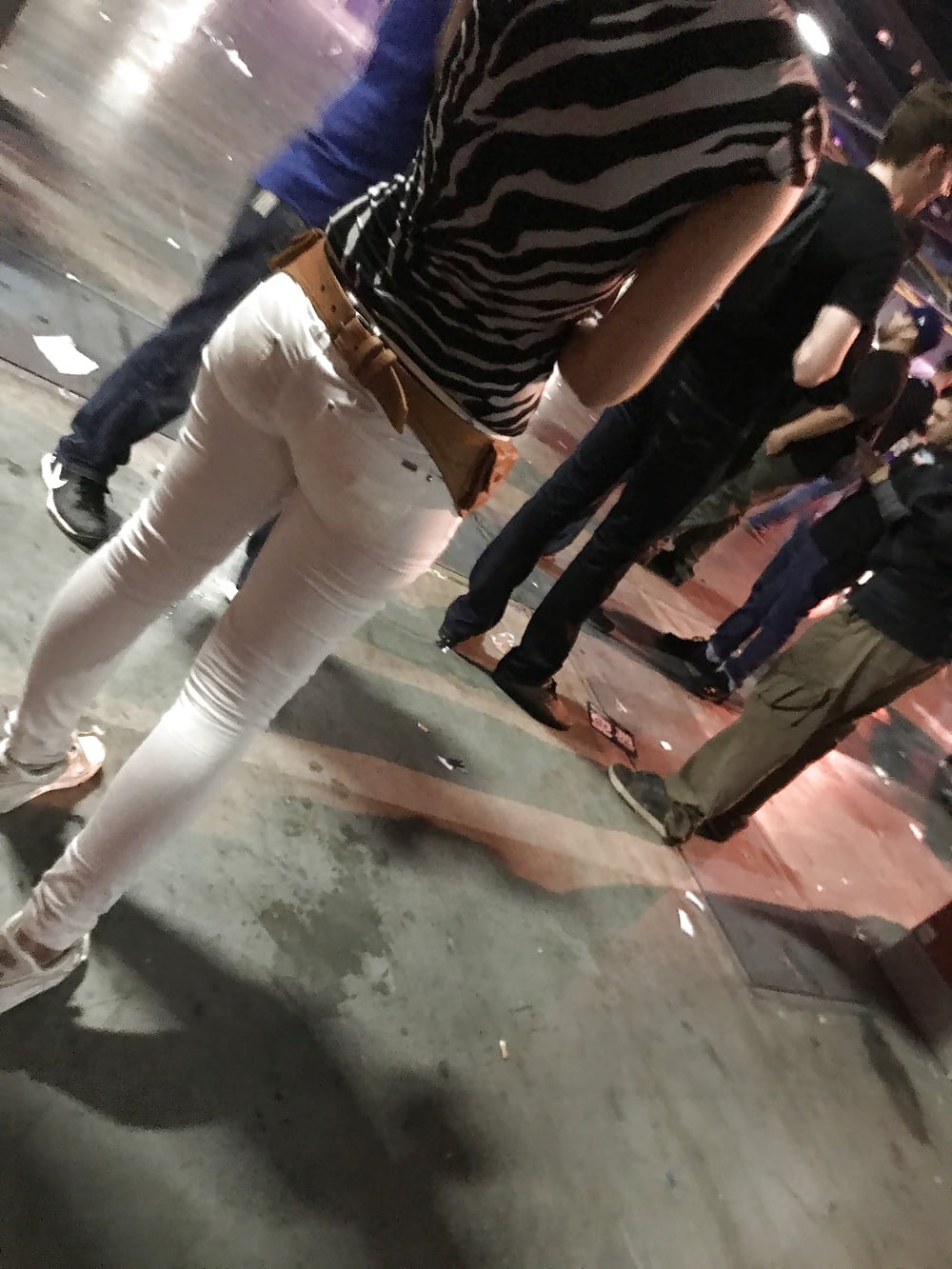 White_Jeans_Ass_and_Face (7/10)