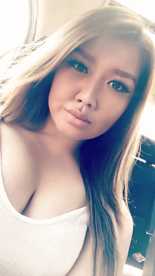 Ashley Hmong from NC (2/14)