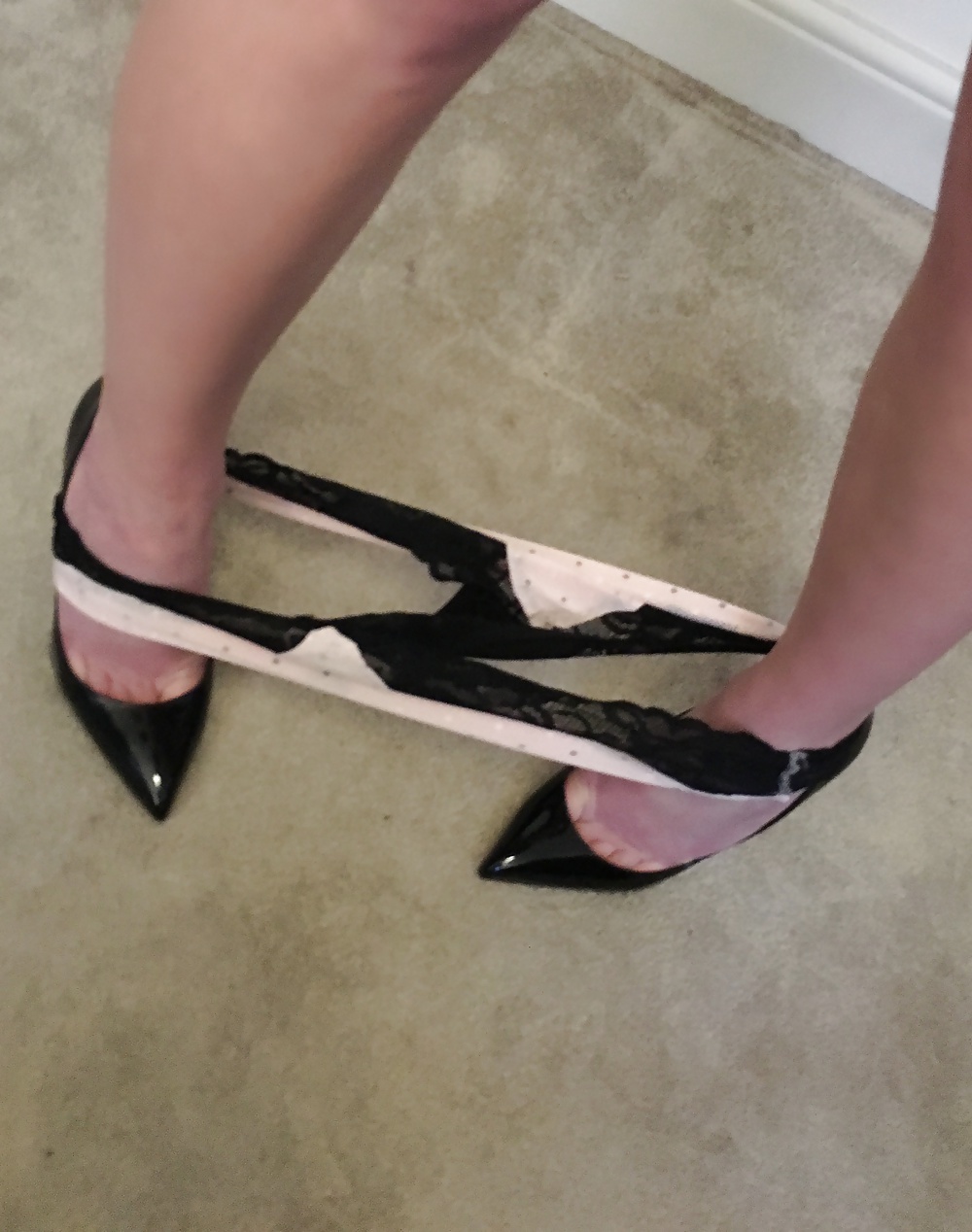 Pink polkas and heels (16/16)