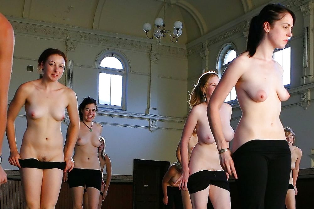 Naked girls groups Girls! Girls!