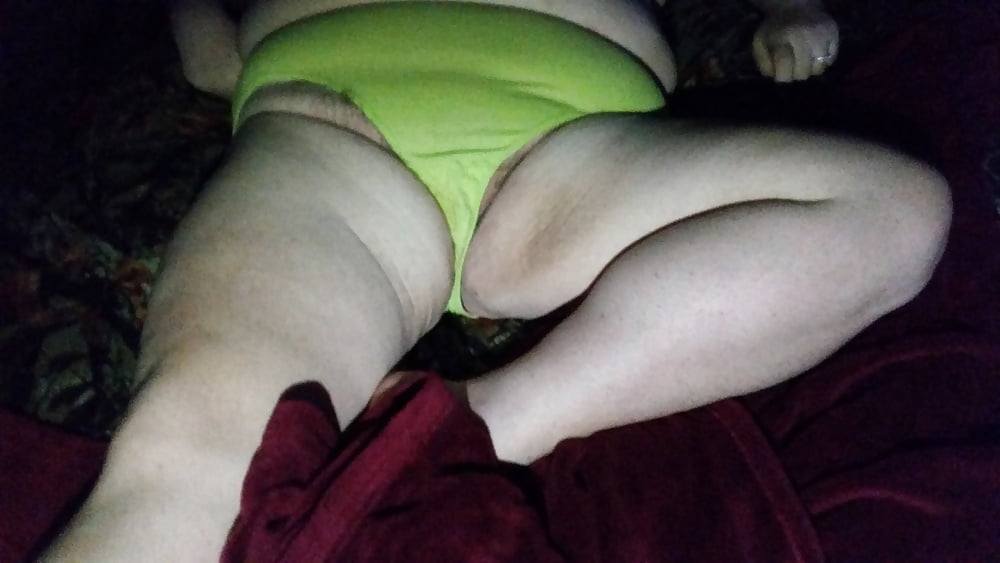 My_super_sexy_bbw_wife_relaxed_after_a_good_fuck (11/34)