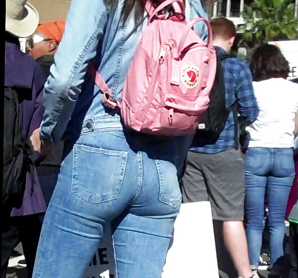 Teen_girl_butt_and_ass_in_jeans (21/31)