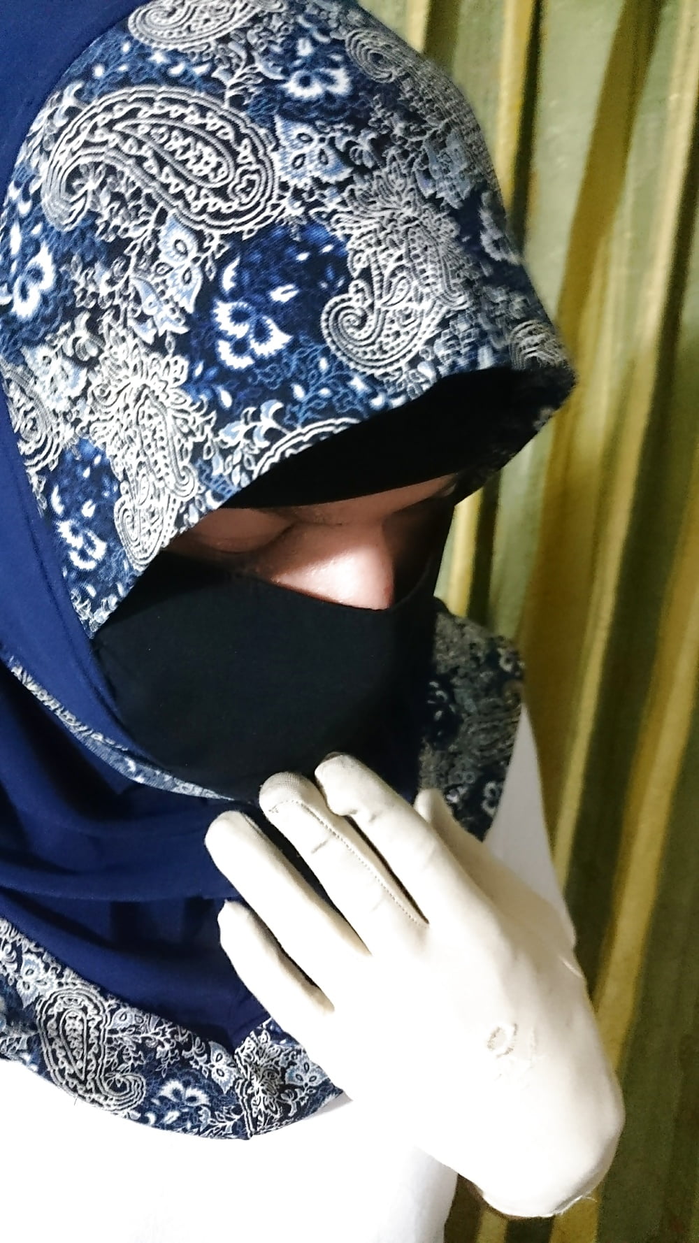 hijab niqab sissy (2/20)