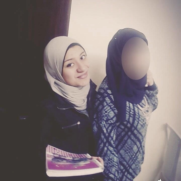 Egyptian_arab_hijab_girl_nude_selfie (2/11)