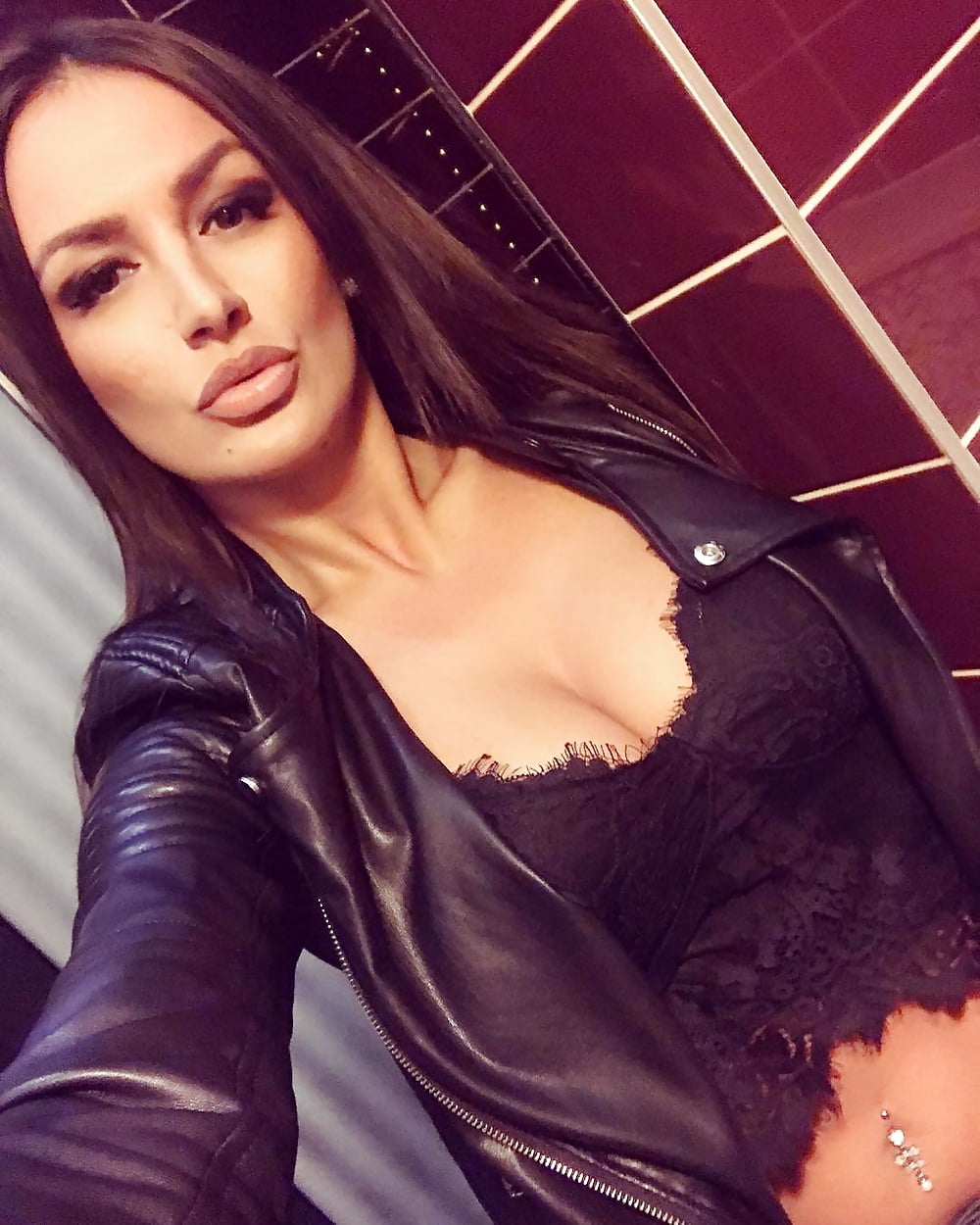 sexy_kurvica_Lejla (12/25)