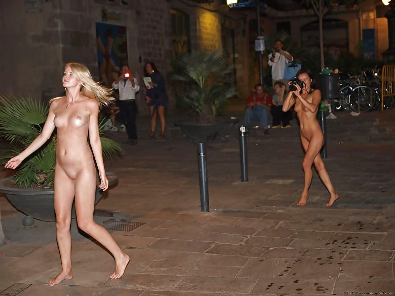 Sexy Favorites 552 - Barcelona nude night (12/17)