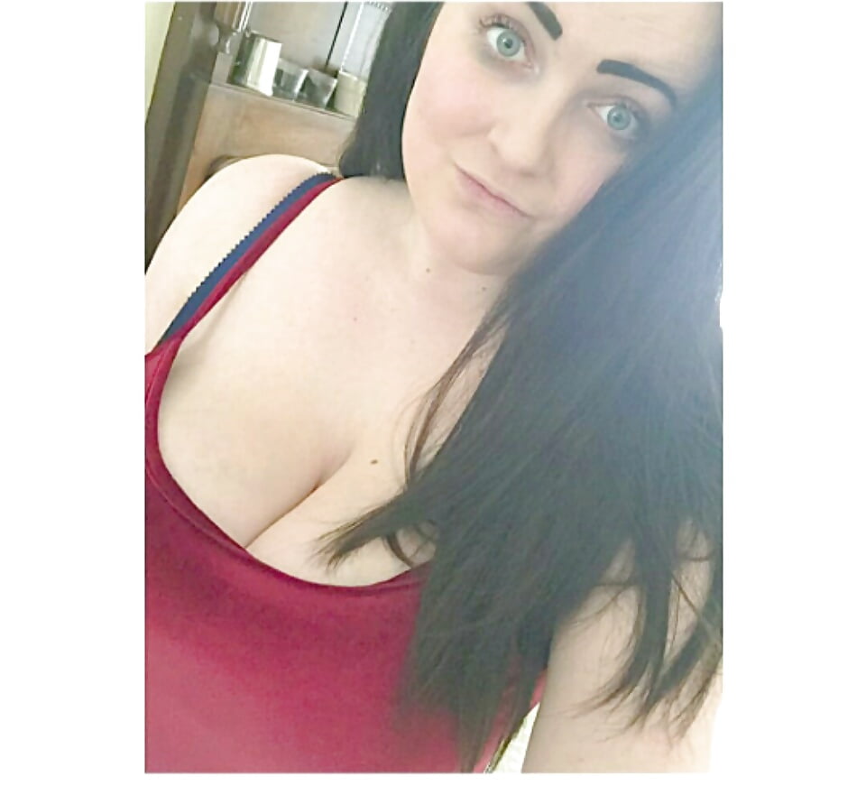 STACKED BUTTER FACE BRITISH TEEN (24/53)