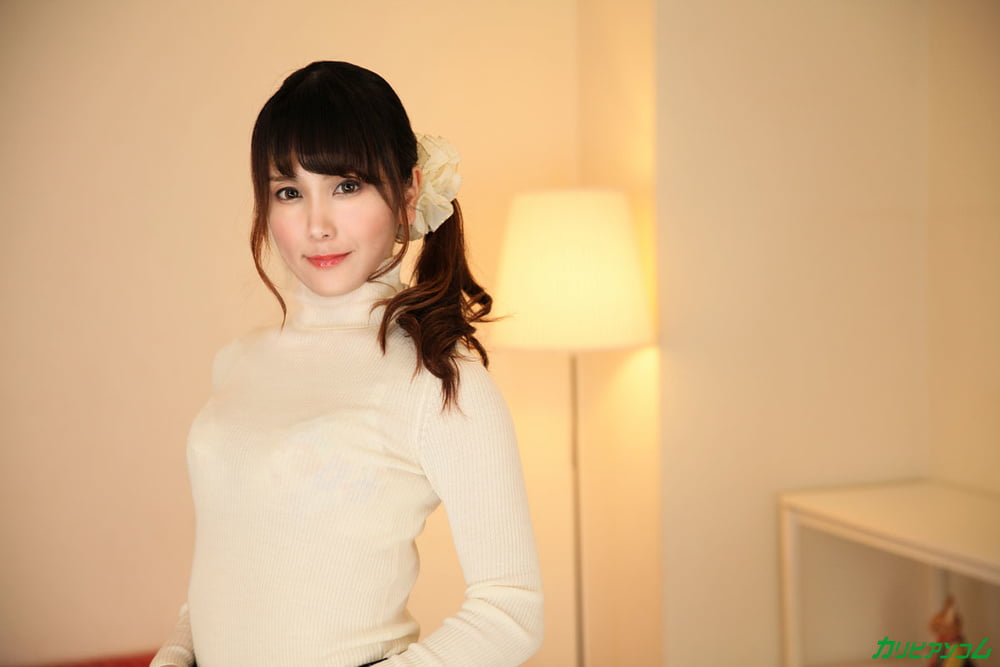 Yuna Sasaki :: Whitening Small Face Beauty Slave - CARIBBEAN (2/19)