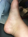 Flat_feet_for_footfetish (2/25)
