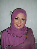 Malaysian Hijabi Mature Celeb Tributed (8)