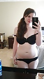 Sexy_big_boobed_selfie_teen_with_glasses (3/24)