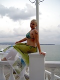 Blonde_Lena_at_the_resort (6/14)