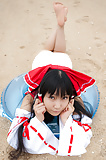 Sexy_Asian_Cosplay_Girl_Hakurei_Reimu (9/12)