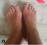Cute teens feet (1)