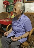 Asian Amateur Grannies (83)