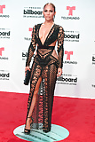 Jennifer_Lopez_Latin_Billboard_Awards__4-27-17_ HQ  (38/77)