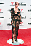 Jennifer_Lopez_Latin_Billboard_Awards__4-27-17_ HQ  (2/77)