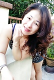 busty_malaysian_milf_shirley_chan_loves_showing_her_tits (19/52)