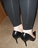 Wife_s_Pretty_Feet_Black_pointed_heels_with_cumshot (8/17)