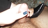 Wife_s_Pretty_Feet_Black_pointed_heels_with_cumshot (4/17)
