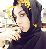 Muslim_hijabi_slut_dirty_comments (5/9)
