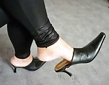 High_heels _feet _and_hot_ladys (2/13)