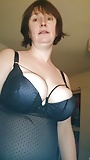 UK_wife_with_Huge_tits (8/9)