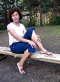 barefooted_Ukrainian_wives (16/51)