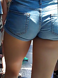 Teen_girls_ass_ _butts_in_summer_shorts (15/24)