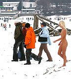 Lucie_nude_in_winter _meeting_several_people (17/19)