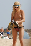 Blond_Babe_on_Nudist_Beach (8/46)