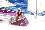 Katy_Perry_Bikini_on_a_yacht_in_Italy_7-11-17_ (9/10)