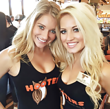 Hooters_Collection (13/62)
