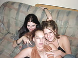 Teen_House_Sex_Party (3/35)